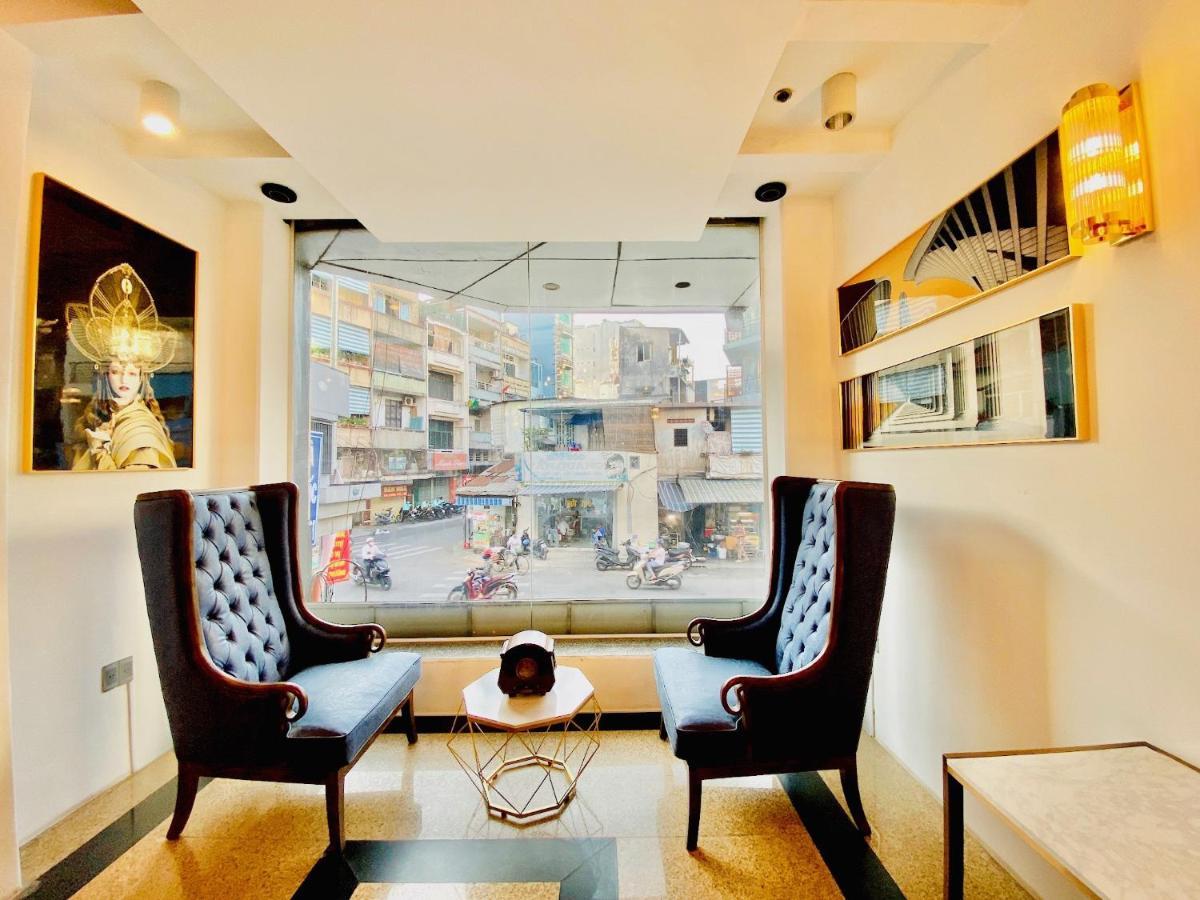A In Hotel Del Luna Ho Chi Minh City Exterior photo